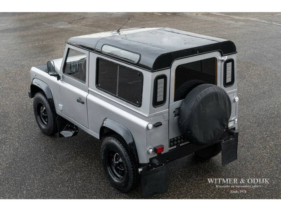 Imagen 13/18 de Land Rover Defender 90 (1996)