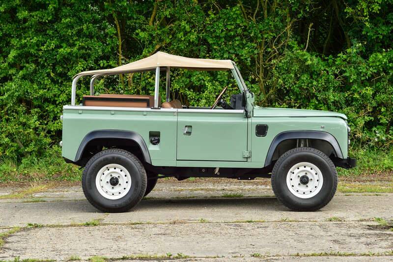Imagen 5/36 de Land Rover 90 (1990)
