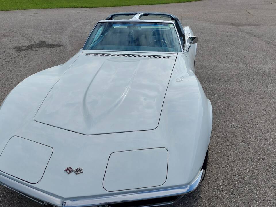 Bild 2/33 von Chevrolet Corvette Stingray (1971)