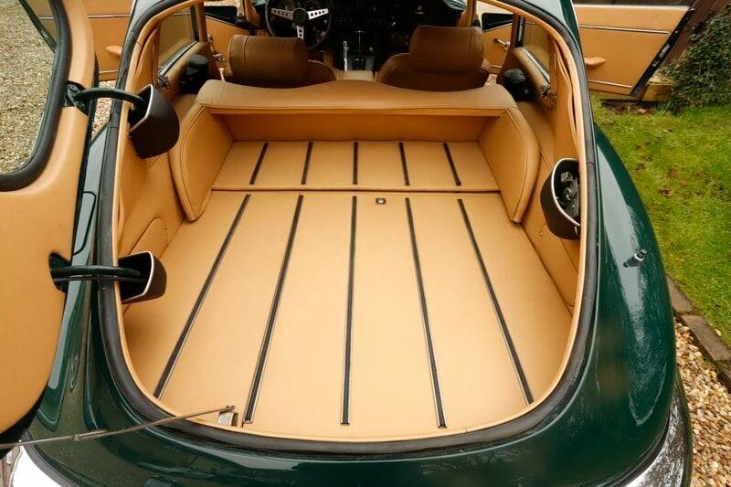 Afbeelding 3/4 van Jaguar E-Type V12 (2+2) (1971)