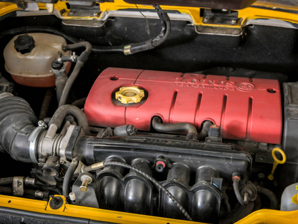 Image 37/50 of Lotus Elise (2003)