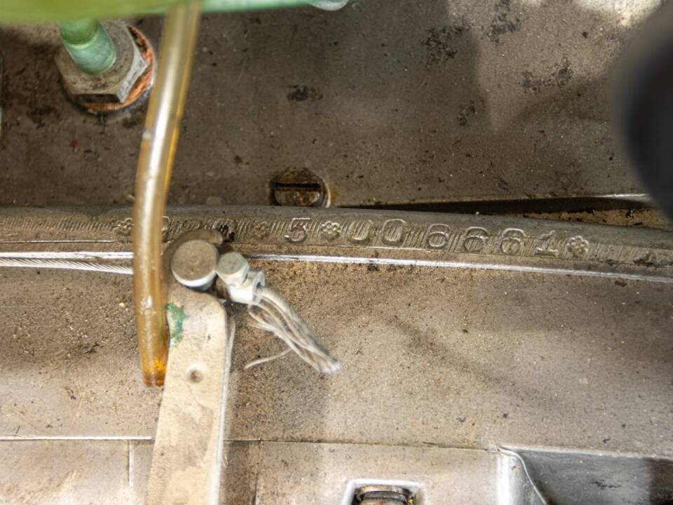 Image 34/38 of CZ 250 Moto Cross (1970)