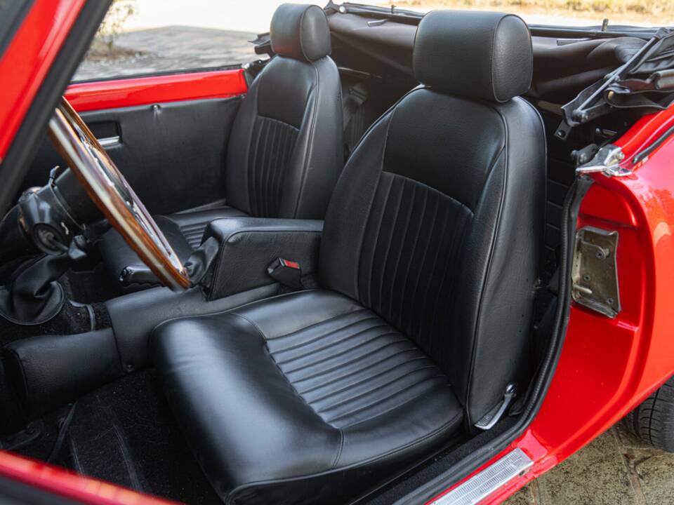 Image 40/50 of Triumph Spitfire 1500 (1976)