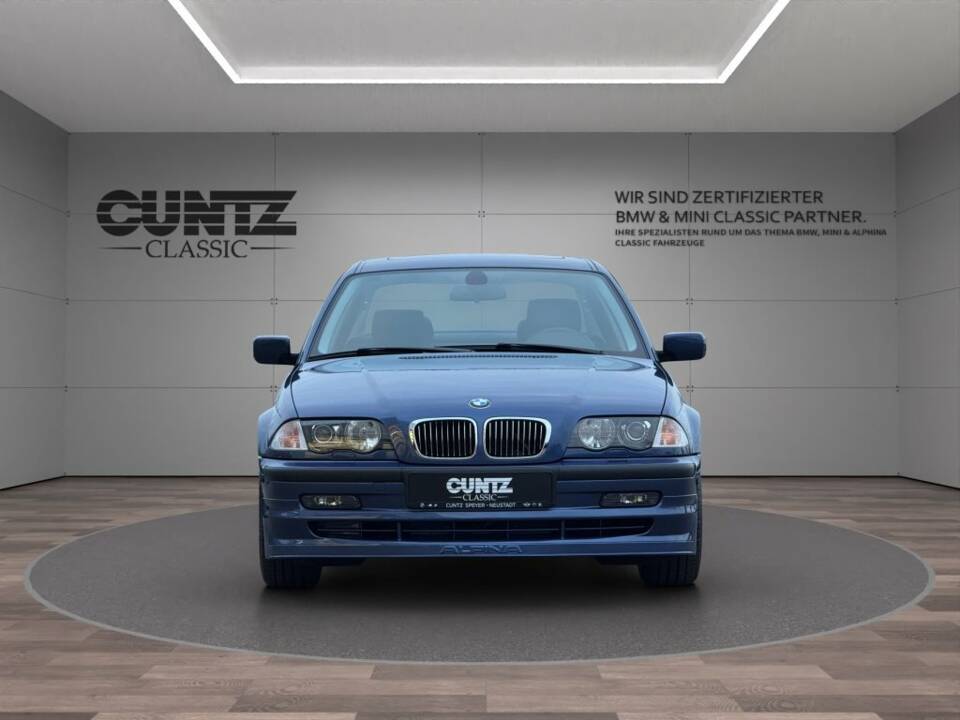 Imagen 2/22 de ALPINA B3 3.3 (2002)