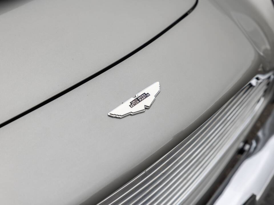Immagine 9/74 di Aston Martin DB 5 Vantage (1964)