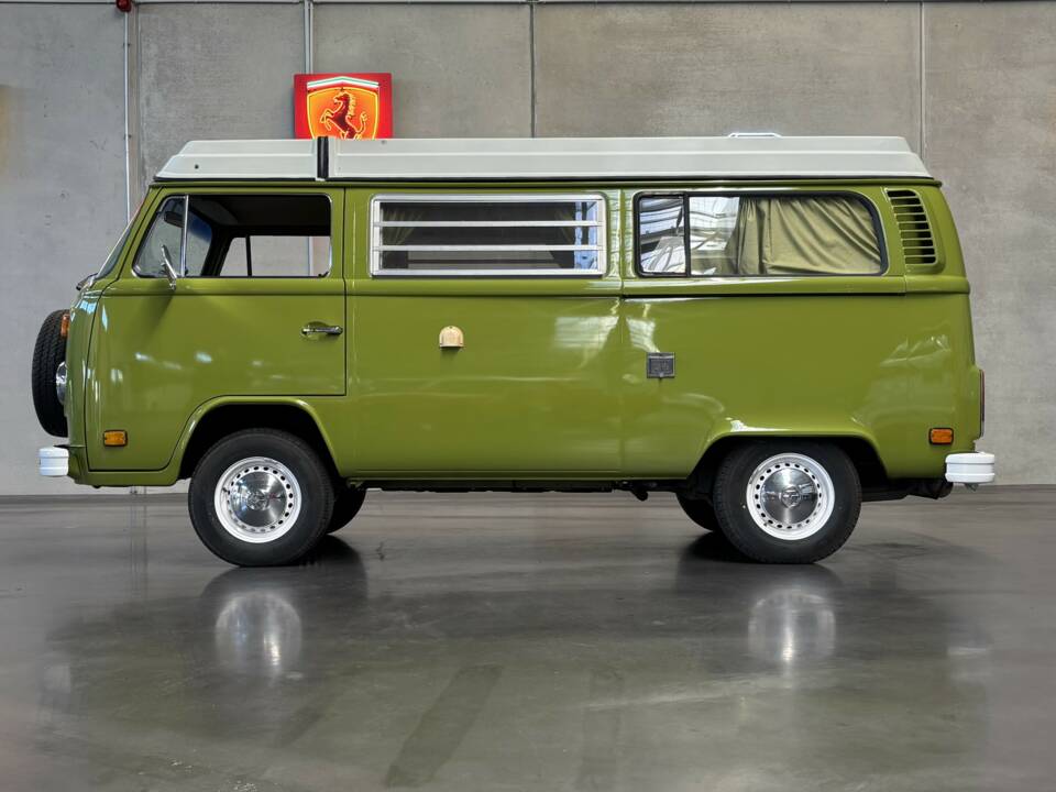 Bild 4/16 von Volkswagen T2b Westfalia (1978)