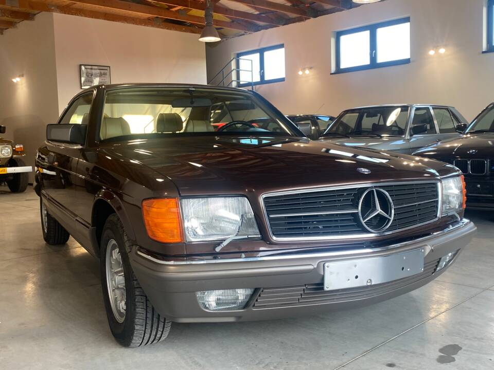 Image 6/63 of Mercedes-Benz 500 SEC (1984)