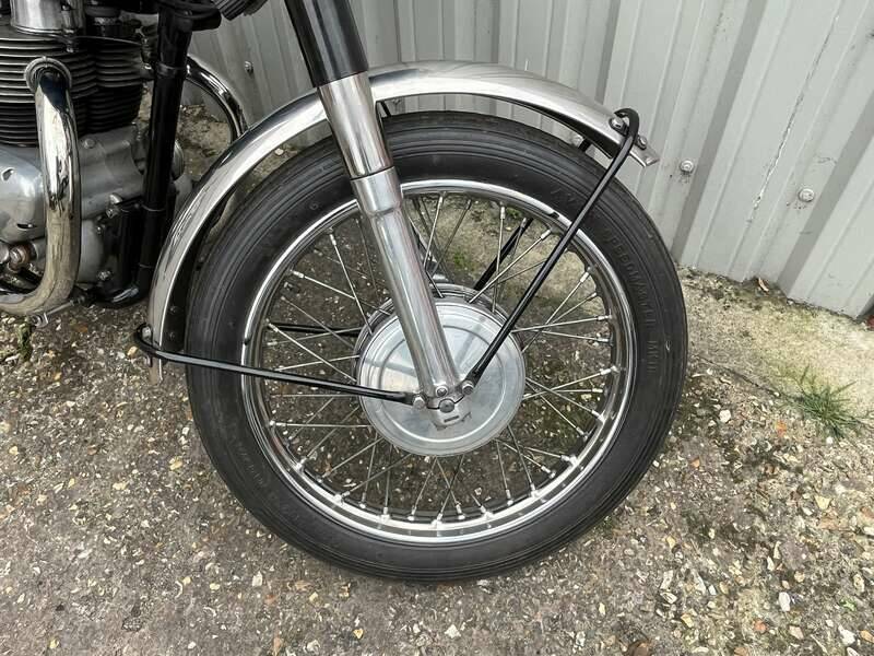 Image 28/31 of Matchless DUMMY (1959)