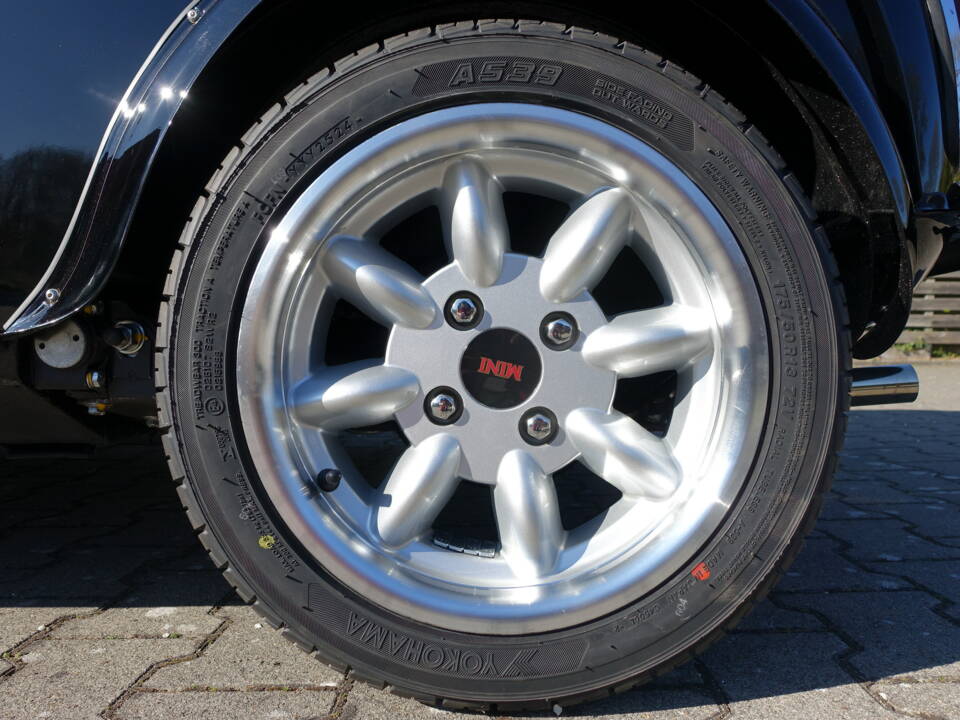 Immagine 5/9 di Mini Cooper 1.3i MPI (2000)
