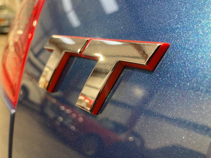 Immagine 17/22 di Audi TT 1.8 T quattro (2004)