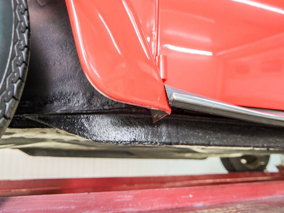 Bild 46/50 von Volkswagen Käfer 1303 LS (1974)