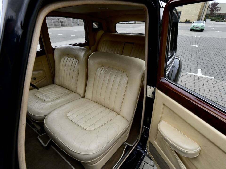 Bild 44/50 von Rolls-Royce Silver Dawn (1954)