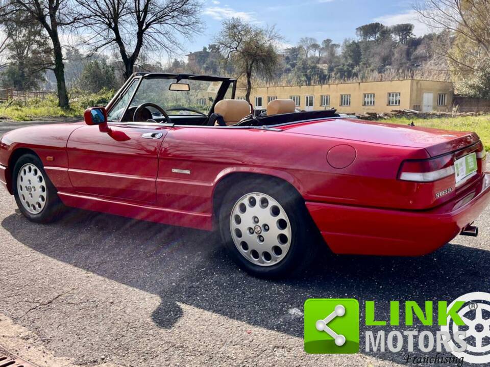 Image 7/10 of Alfa Romeo 2.0 Spider (1990)