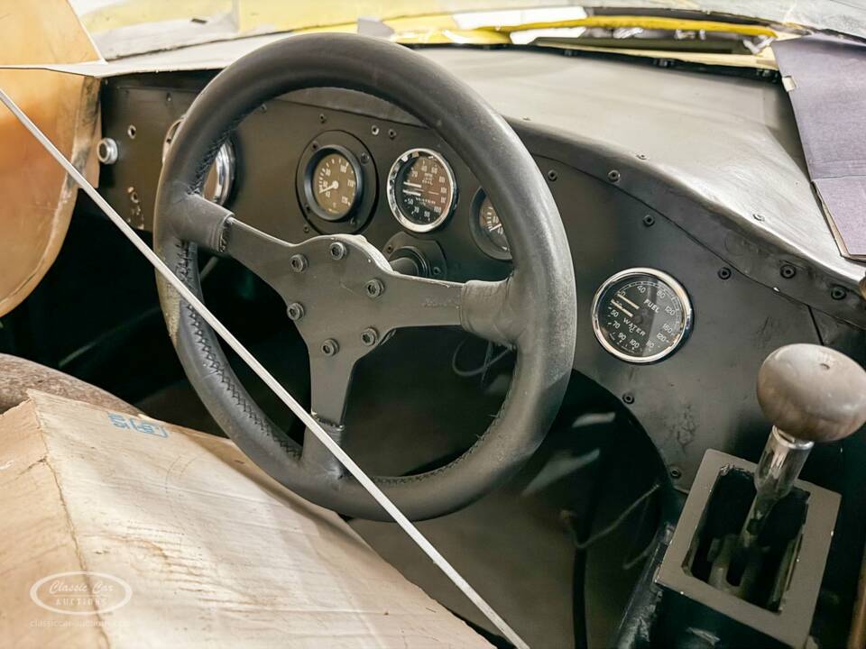 Immagine 3/50 di Focus Mark V (1968)