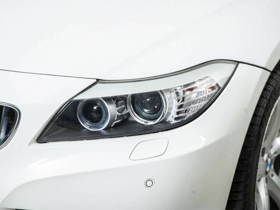 Image 22/50 of BMW Z4 sDrive23i (2010)
