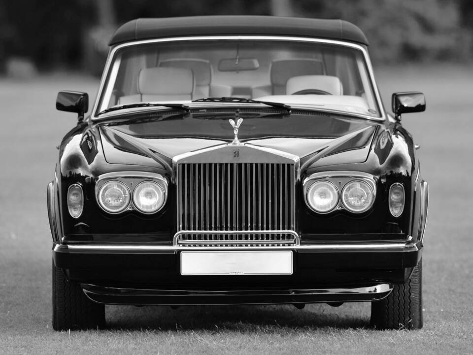 Imagen 1/4 de Rolls-Royce Corniche IV (1992)