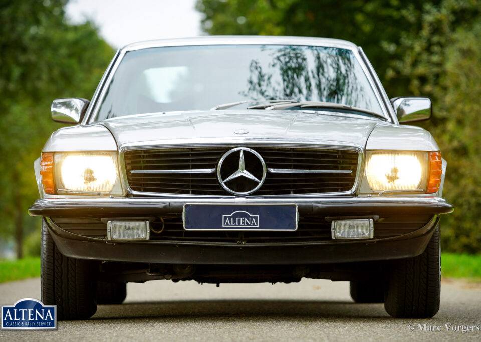 Immagine 4/41 di Mercedes-Benz 450 SLC 5,0 (1978)