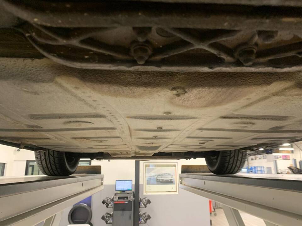 Image 119/132 of Porsche 911 Speedster 3.2 (1989)