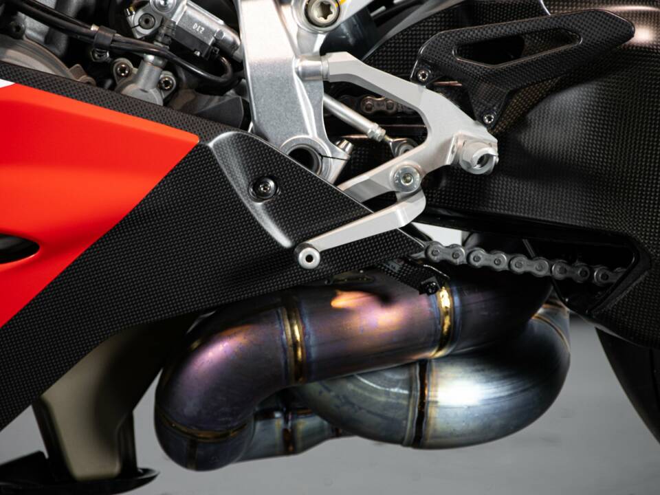 Bild 22/50 von Ducati DUMMY (2018)