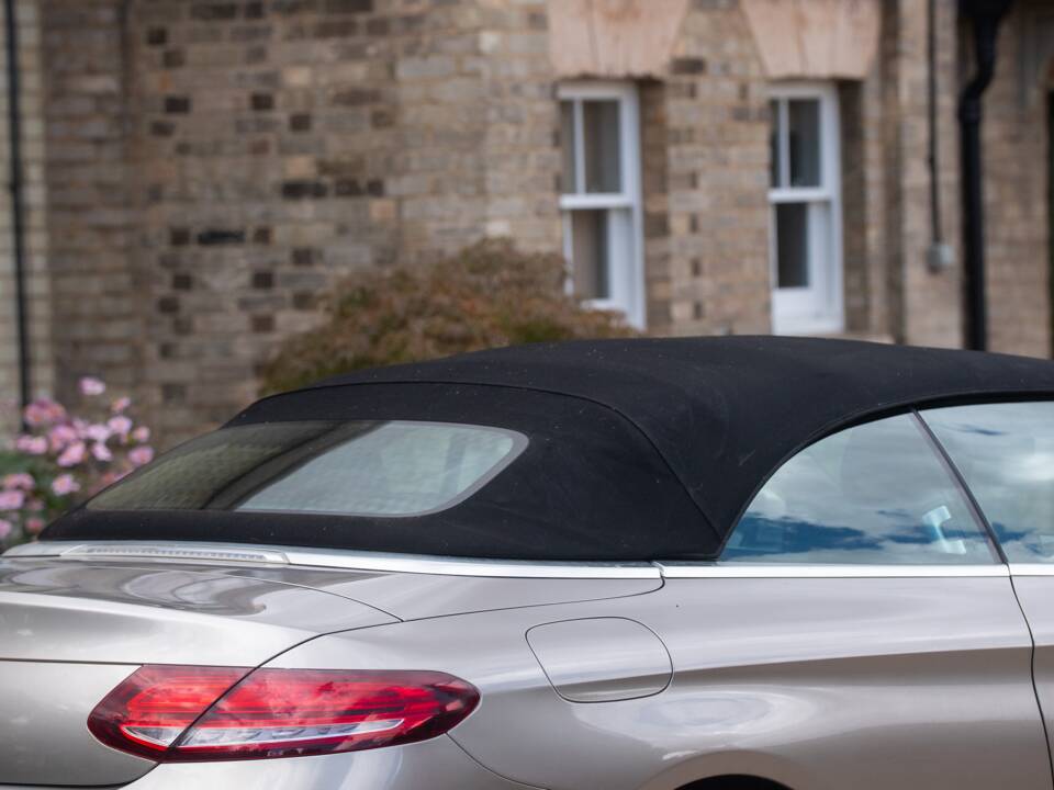 Bild 48/50 von Mercedes-Benz C 300 d (2019)