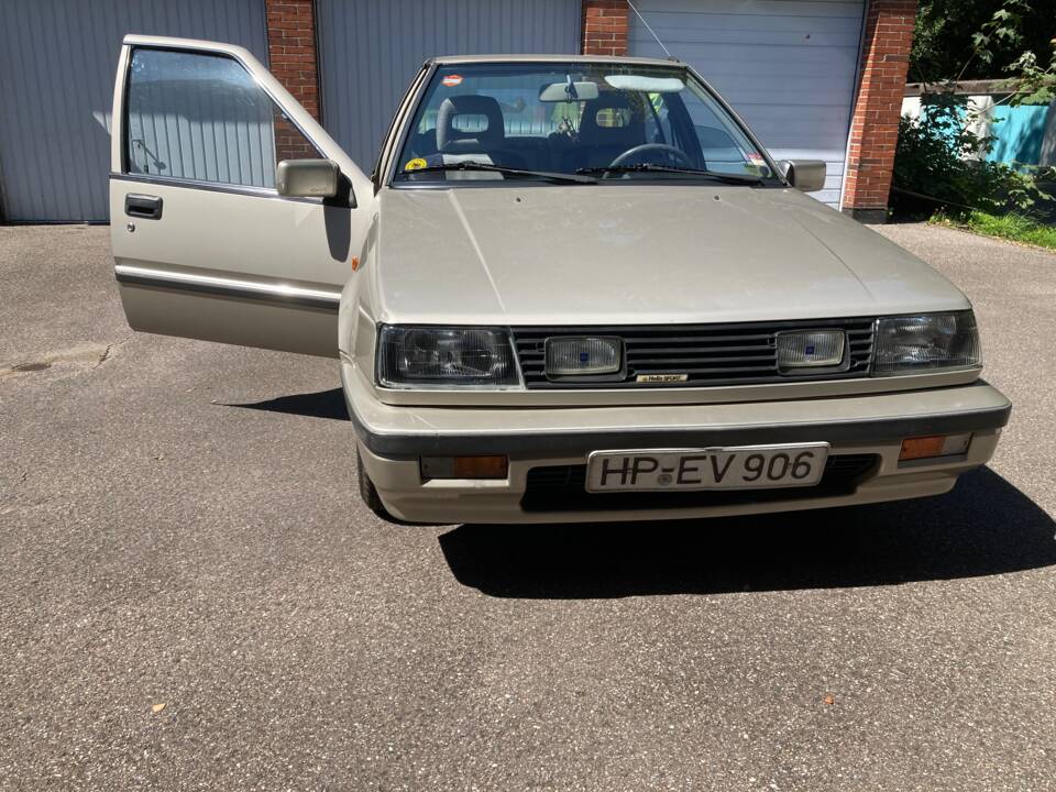 Image 3/44 of Mitsubishi Lancer (1987)