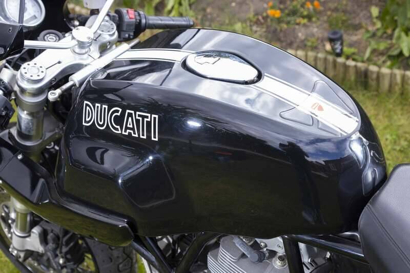 Bild 11/35 von Ducati Sport 1000 S (2010)