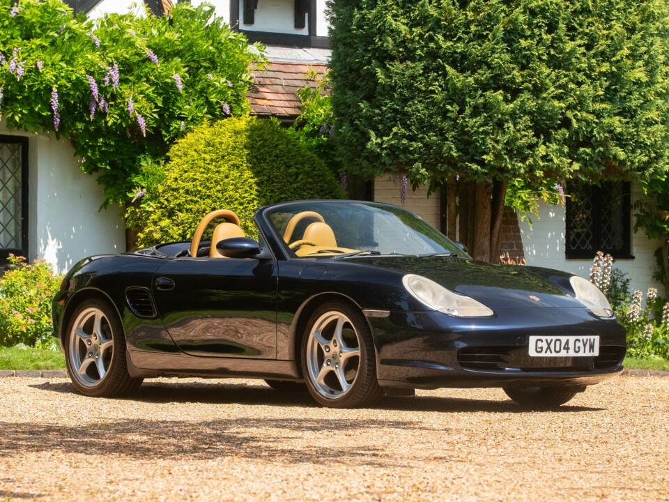 Immagine 25/50 di Porsche Boxster (2004)