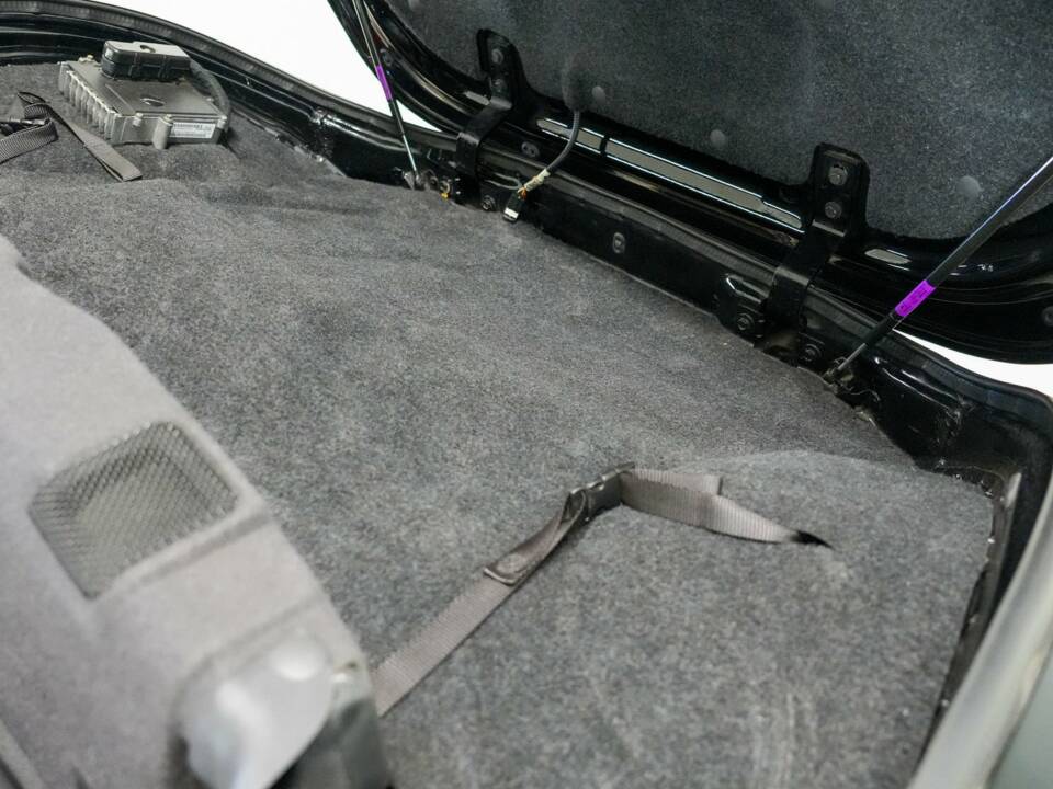 Image 19/47 of Plymouth Prowler (2000)