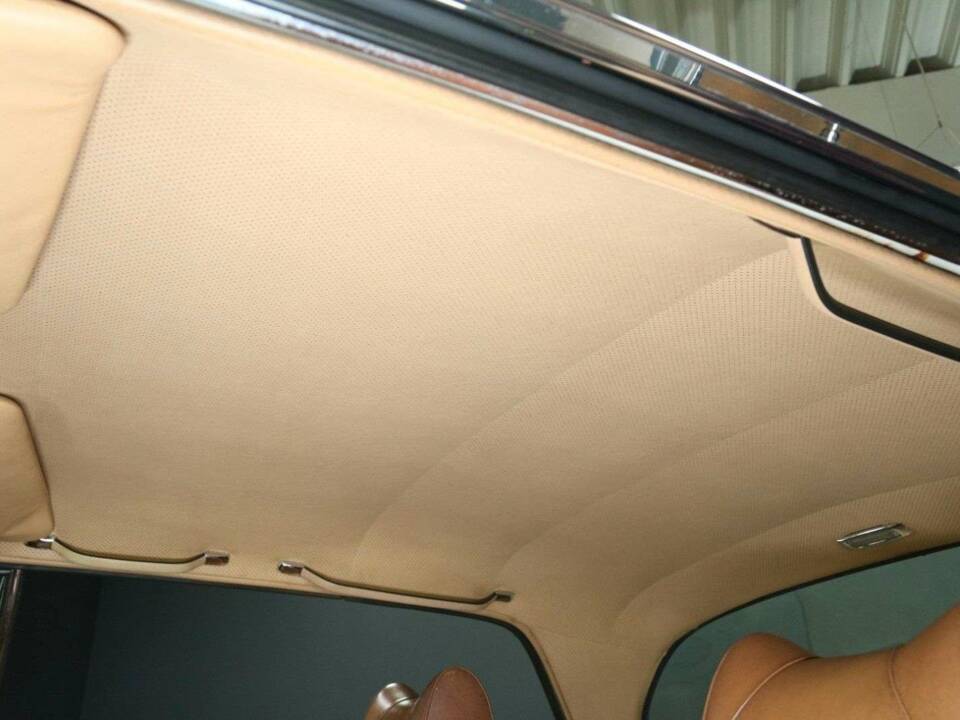 Afbeelding 46/50 van Mercedes-Benz 280 SE (1969)