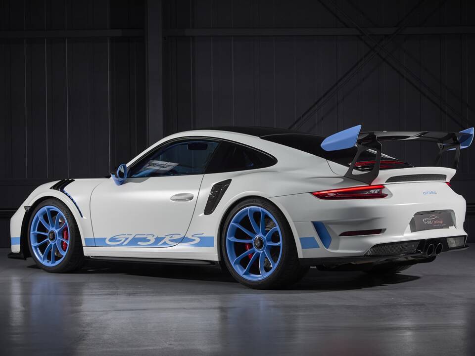 Bild 2/41 von Porsche 911 GT3 RS Weissach (2020)