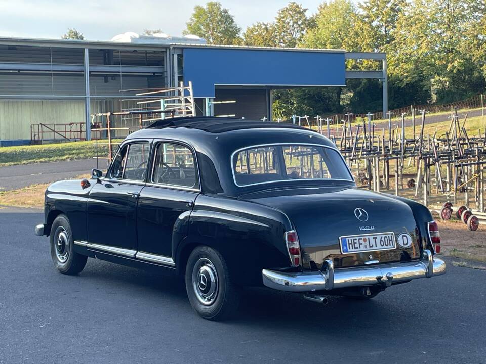 Image 4/18 of Mercedes-Benz 190 Db (1959)