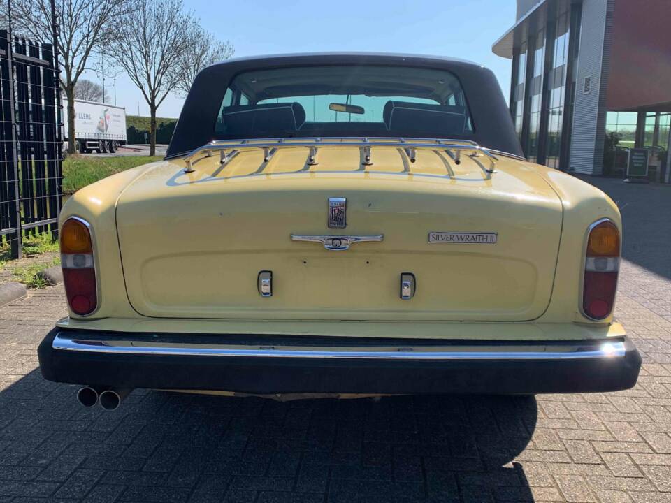 Bild 3/5 von Rolls-Royce Silver Wraith II (1977)