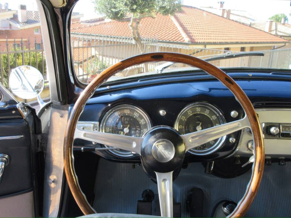 Image 29/50 of Lancia Aurelia B20 GT 2500 (1957)