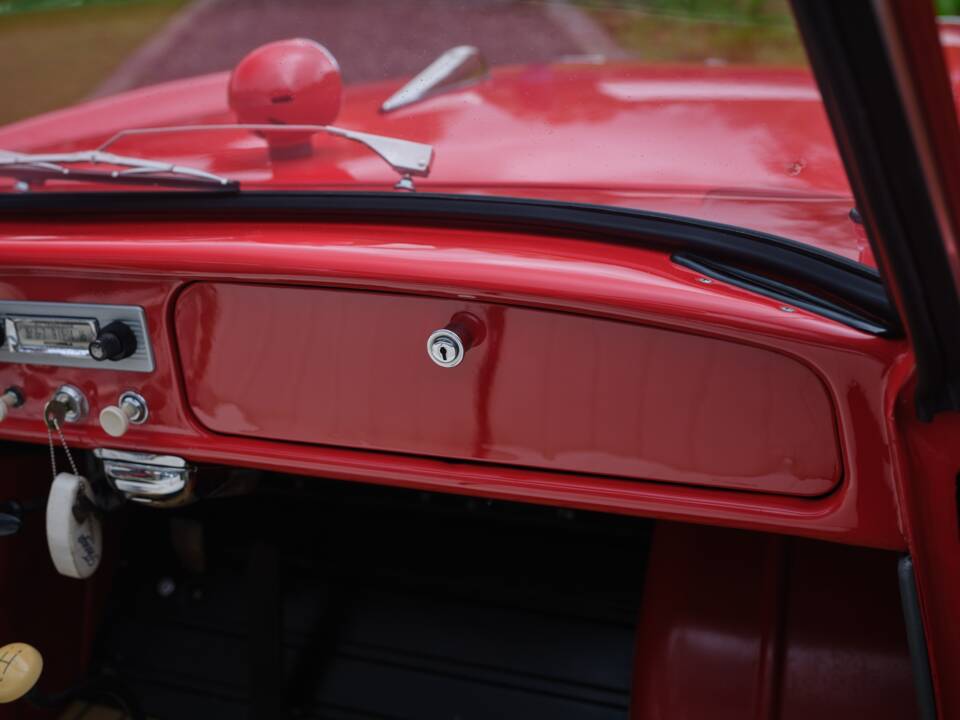 Bild 23/42 von Amphicar 770 (1964)