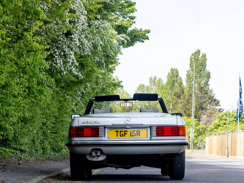 Bild 35/45 von Mercedes-Benz 450 SL (1977)