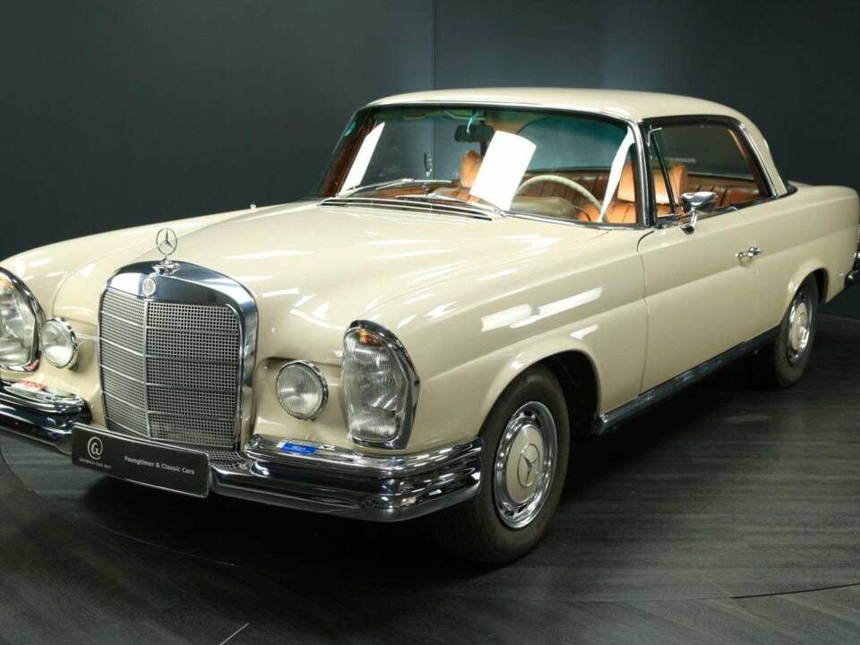 Afbeelding 1/50 van Mercedes-Benz 280 SE (1969)