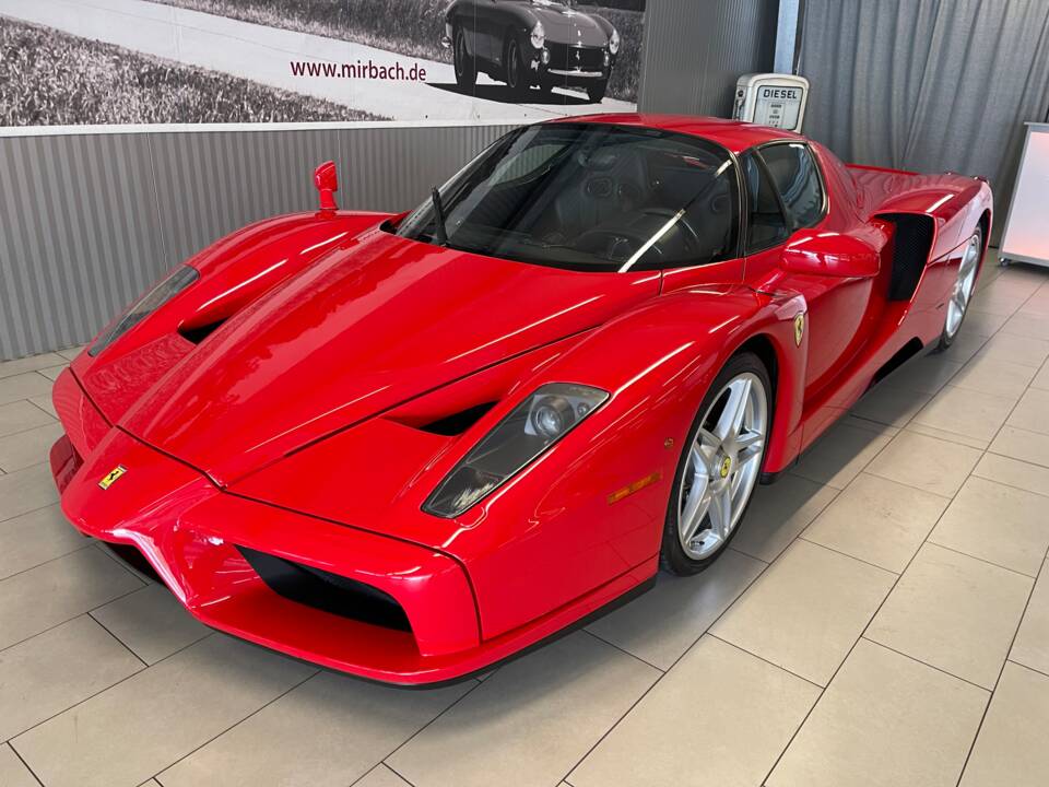 Immagine 2/24 di Ferrari Enzo Ferrari (2004)