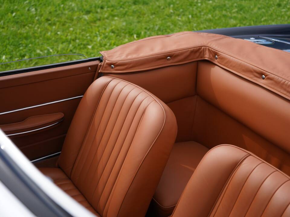 Bild 28/34 von Maserati 3500 GT Spyder Vignale (1961)