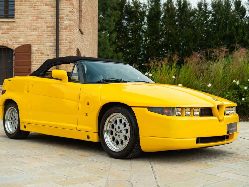 Bild 3/50 von Alfa Romeo RZ (1994)