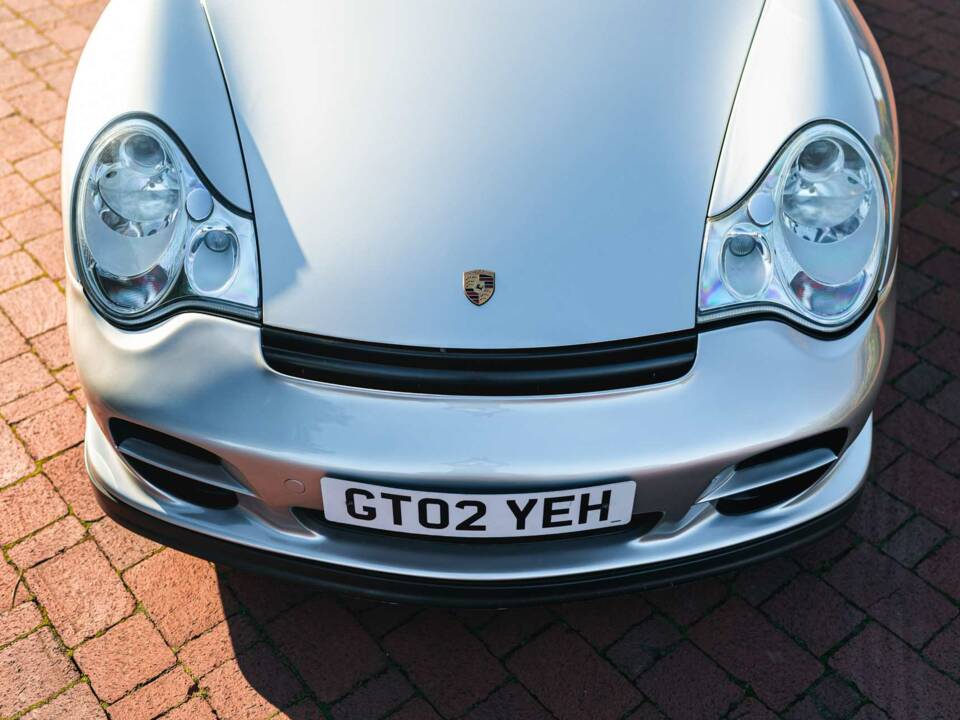 Bild 21/25 von Porsche 911 GT2 (2003)