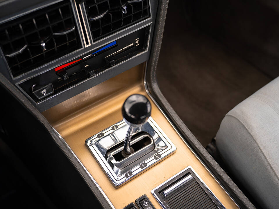 Image 44/57 of Citroën SM (1971)