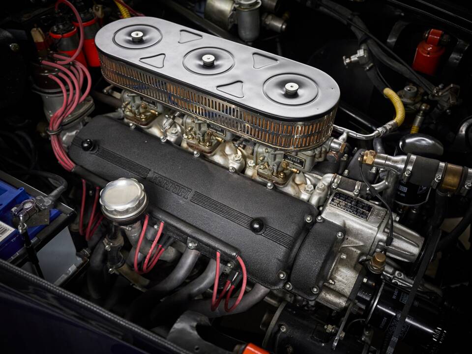 Image 99/100 of Ferrari 250 GT (1962)