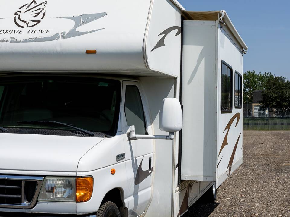 Bild 7/50 von Ford E-450 Forest River Sunseeker (2007)