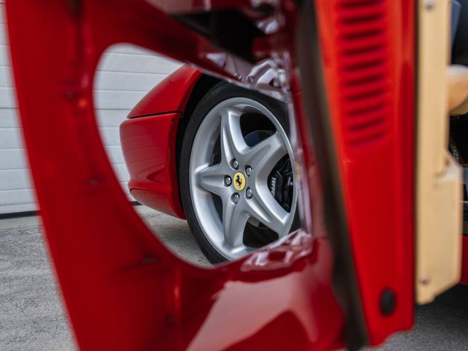 Bild 35/100 von Ferrari F 355 F1 GTS (1998)