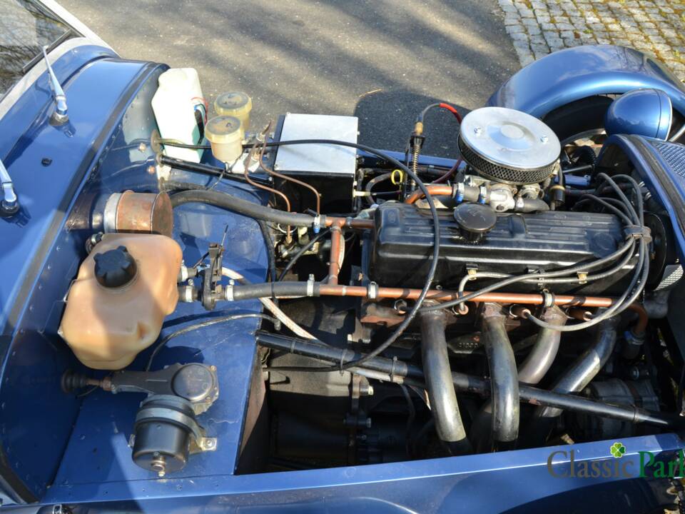 Image 35/39 of Donkervoort S8 (1984)