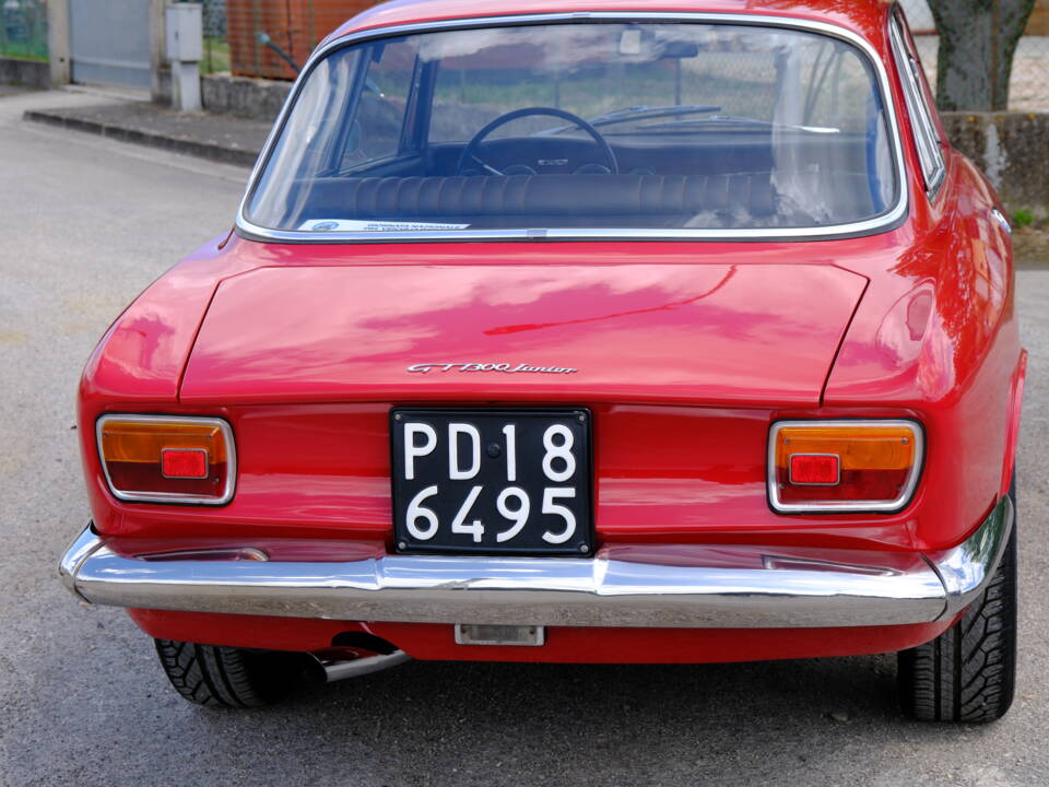 Bild 3/12 von Alfa Romeo Giulia GT 1300 Junior (1967)