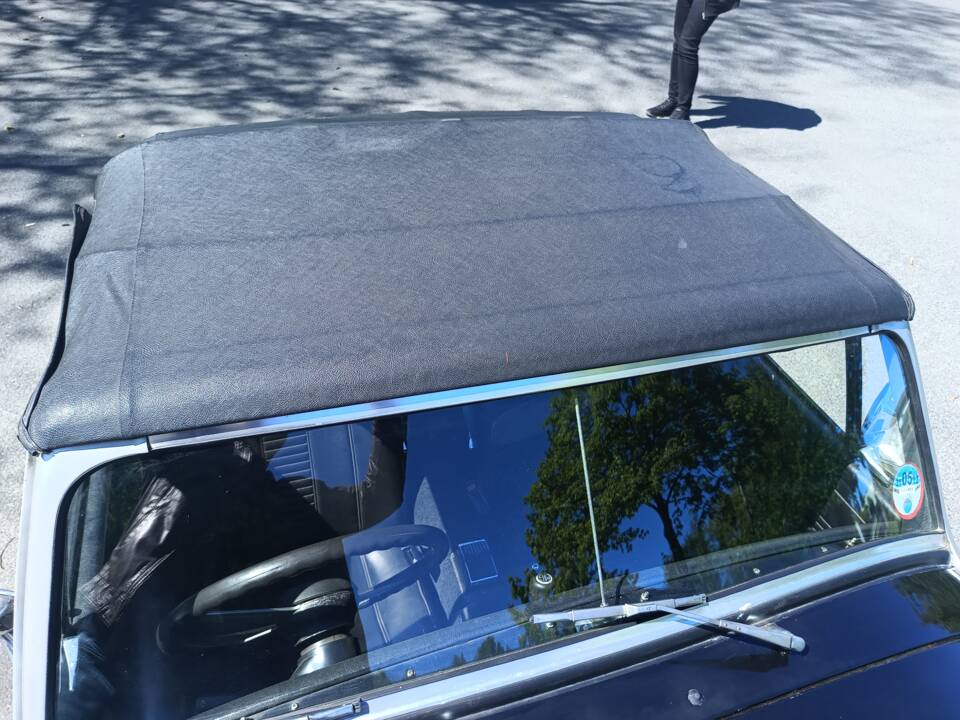 Image 20/29 of MG Midget 1500 (1979)