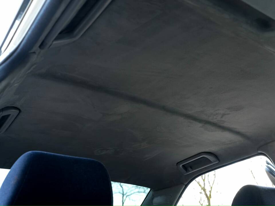 Image 13/55 of BMW 525ix (1993)