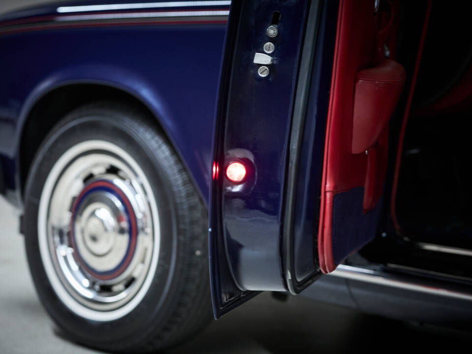 Image 66/100 de Rolls-Royce Silver Shadow II (1979)