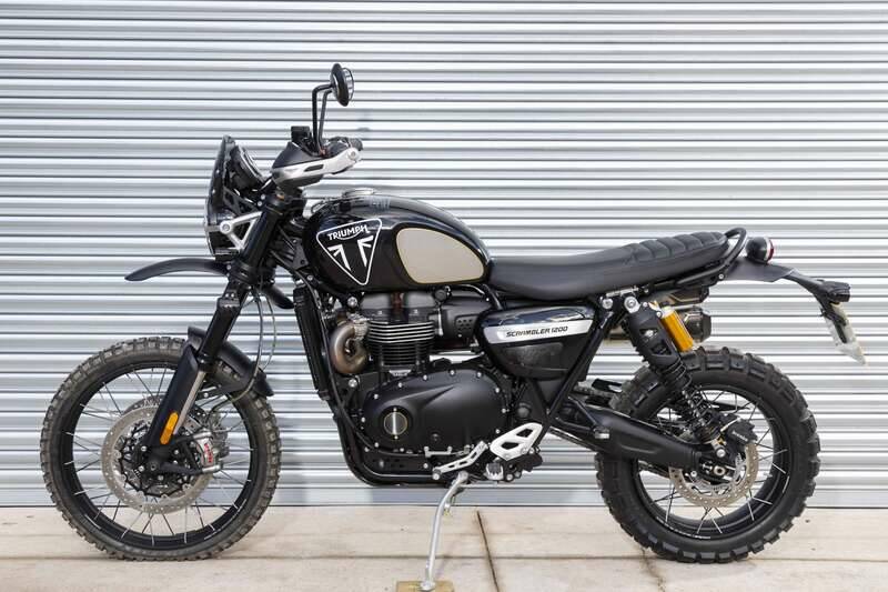 Afbeelding 2/50 van Triumph Scrambler 1200 Bond Edition (2020)